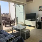 Superbe appartement avec terrasse 20m2 très calme